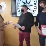 Novými Gentlemany silnic se stali dva muži, kteří loni zachránili seniora z potápějícího se auta