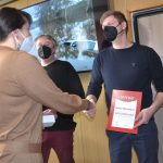 Novými Gentlemany silnic se stali dva muži, kteří loni zachránili seniora z potápějícího se auta