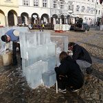 Jindřichohradecké náměstí Míru ozdobí anděl z ledu