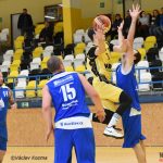 Vyrovnaný duel prohráli Sršni až ve čtvrtém dějství