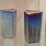 Malbu a porcelán z dílny Lenky Sárové Malíské vystavují v Táboře U Radnice