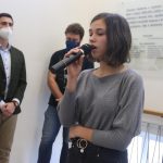 Škola uctila památku obětí holocaustu. Deska nese jména popravených a zabitých