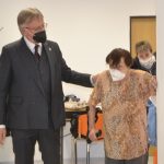 Dávku vakcíny s číslem 100 tisíc dostala ve Strakonicích Jaroslava Bergerová