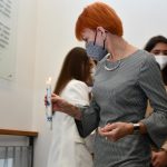 Náměstek hejtmana František Talíř odhalil v Písku pamětní desku obětem nacismu a komunismu