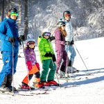 Pololetní prázdniny na sněhu pro celou rodinu ve Skiareálu Lipno