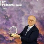 Majitelé rodinné firmy nanoSPACE z Písku získali jihočeský titul EY Podnikatel roku 2021