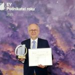 Majitelé rodinné firmy nanoSPACE z Písku získali jihočeský titul EY Podnikatel roku 2021