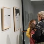 Grafiky a výšivky vystavují v táborské Galerii DON
