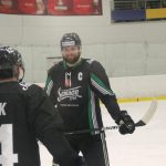 Krajská hokejová liga: Favorit vykročil v play off vítězně, v neděli se derby stěhuje na Hlubokou