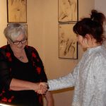 Marie Michaela Šechtlová oslavila kulaté narozeniny komentovanou prohlídkou své výstavy v Galerii Stará radnice v Táboře