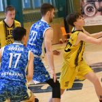 Nekompletní Sršni vydřeli v rozhodujícím duelu postup