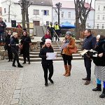 Na začátku byla plastová lahev, na konci dvoumetrová socha. Na 3D tiskárně ji tiskli školáci z Dačicka