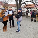 Na začátku byla plastová lahev, na konci dvoumetrová socha. Na 3D tiskárně ji tiskli školáci z Dačicka