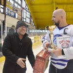 VIDEO: Hokejové Drahonice slaví titul okresního přeborníka