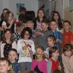 V chyšecké škole přivítali jaro a ukrajinské spolužačky
