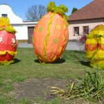 Vánoční fotokoutek se osvědčil, proto teď Katovičtí mají i velikonoční