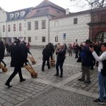 Zvuk zvonů v Třeboni nahradilo hrkání