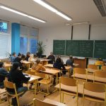 Uprchlíci z Ukrajiny mají o kurzy češtiny zájem. Lekce končí potleskem