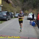 Velikonoční běh navštívili hvězdní běžci z celého kraje. Broušené vázy za vítězství odvezli Vaš a Šindelářová do Budějovic