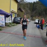 Velikonoční běh navštívili hvězdní běžci z celého kraje. Broušené vázy za vítězství odvezli Vaš a Šindelářová do Budějovic