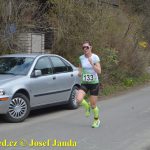 Velikonoční běh navštívili hvězdní běžci z celého kraje. Broušené vázy za vítězství odvezli Vaš a Šindelářová do Budějovic