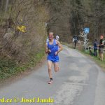 Velikonoční běh navštívili hvězdní běžci z celého kraje. Broušené vázy za vítězství odvezli Vaš a Šindelářová do Budějovic