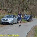 Velikonoční běh navštívili hvězdní běžci z celého kraje. Broušené vázy za vítězství odvezli Vaš a Šindelářová do Budějovic