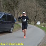 Velikonoční běh navštívili hvězdní běžci z celého kraje. Broušené vázy za vítězství odvezli Vaš a Šindelářová do Budějovic