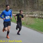 Velikonoční běh navštívili hvězdní běžci z celého kraje. Broušené vázy za vítězství odvezli Vaš a Šindelářová do Budějovic