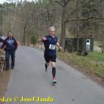 Velikonoční běh navštívili hvězdní běžci z celého kraje. Broušené vázy za vítězství odvezli Vaš a Šindelářová do Budějovic