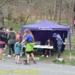 Velikonoční běh navštívili hvězdní běžci z celého kraje. Broušené vázy za vítězství odvezli Vaš a Šindelářová do Budějovic