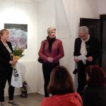 Sochařka Anna Klimešová se do Plané vrátila s obrazy