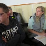 Obyvatelé táborských Měšic řekli radnici své: Zeleně máme dost za plotem. Řešte parkování