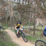 Bikeři ROUVY startovali na Českém poháru v Touškově. Jak tam dopadli?