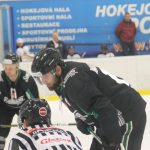 Martin Hanzal vyměnil po sezoně hokejku za rybářský prut