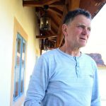 Rozpadlou tvrz v Mladějovicích jsme vzali jako výzvu, říká majitel Bernard Durych
