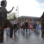 VIDEO: Blatnou roztančily africké rytmy a salsa
