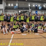 VIDEO: Tábor hostil MČR mladších žákyň ve volejbale. Titul putuje do Prahy, domácí hráčky obsadily 16. místo