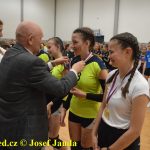 VIDEO: Tábor hostil MČR mladších žákyň ve volejbale. Titul putuje do Prahy, domácí hráčky obsadily 16. místo