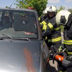 Záchranné složky zasahovaly u nehody auta s autobusem. Šlo však o cvičení