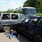 Záchranné složky zasahovaly u nehody auta s autobusem. Šlo však o cvičení