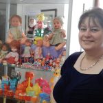 Panenky, autíčka, céčka, stavebnice a další hračky potěší návštěvníka v plánském muzeu