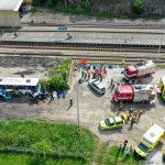 Těžká nehoda autobusu a dvou aut v Dačicích prověřila součinnost složek IZS