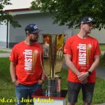 VIDEO: Aleš Krátoška představil v Táboře Masarykův pohár pro vítěze hokejové extraligy
