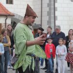Muzejní noc v Milevsku nabídla historickou hudbu, střelbu z kanonů i kouzlení