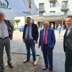 Odborníci na Hluboké diskutovali o světě v krizovém režimu. Promluvil Jirsa, Singer i Cílek