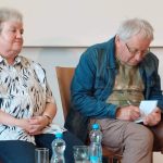 Odborníci na Hluboké diskutovali o světě v krizovém režimu. Promluvil Jirsa, Singer i Cílek