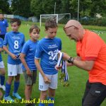 VIDEO: Žáci Táborska oslavili titul! Petřín je o pohár nepřipravil