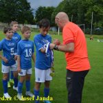 VIDEO: Žáci Táborska oslavili titul! Petřín je o pohár nepřipravil