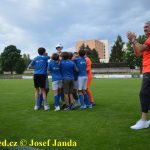 VIDEO: Žáci Táborska oslavili titul! Petřín je o pohár nepřipravil